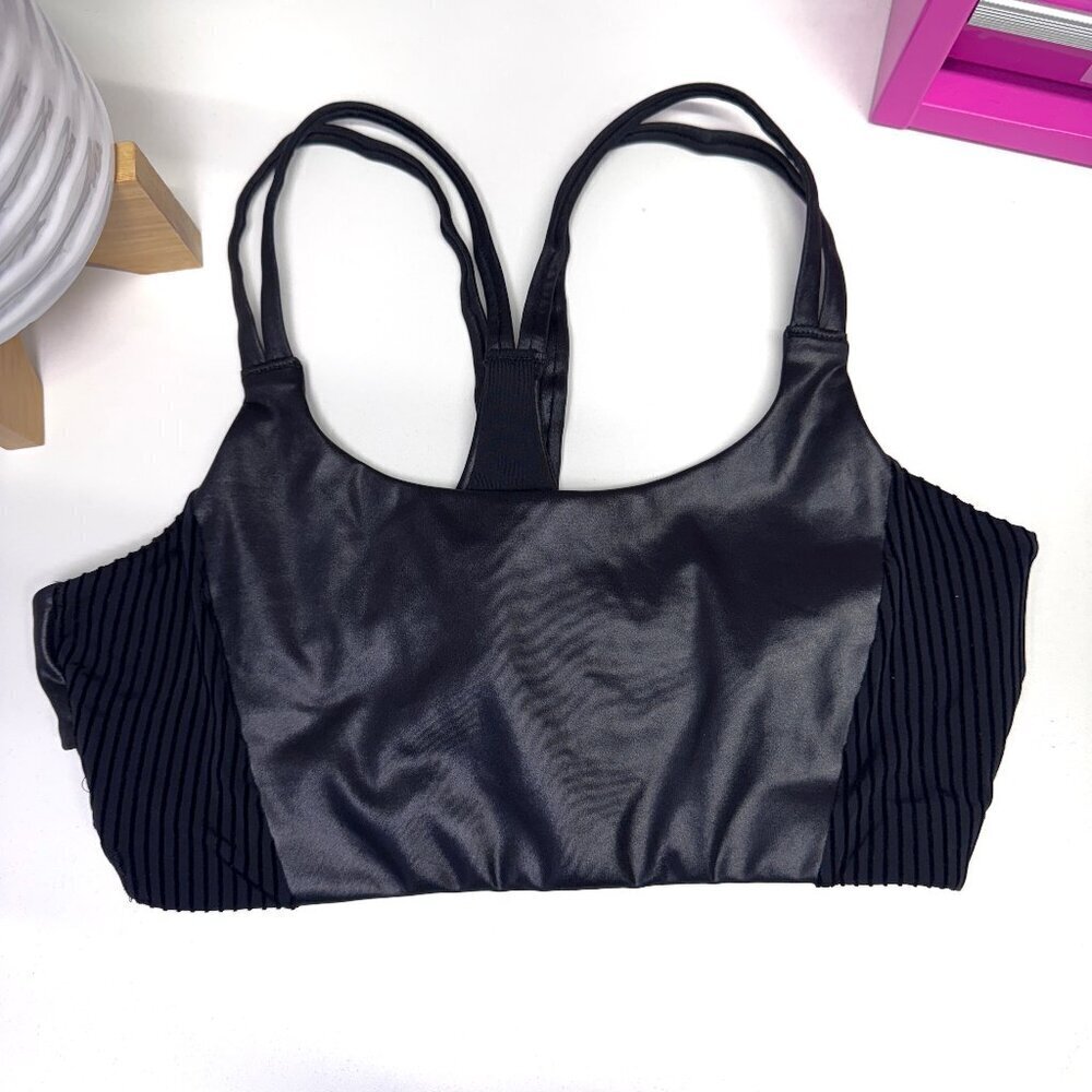 Fabletics Principal Motion365+ Low Impact Bra Size XS